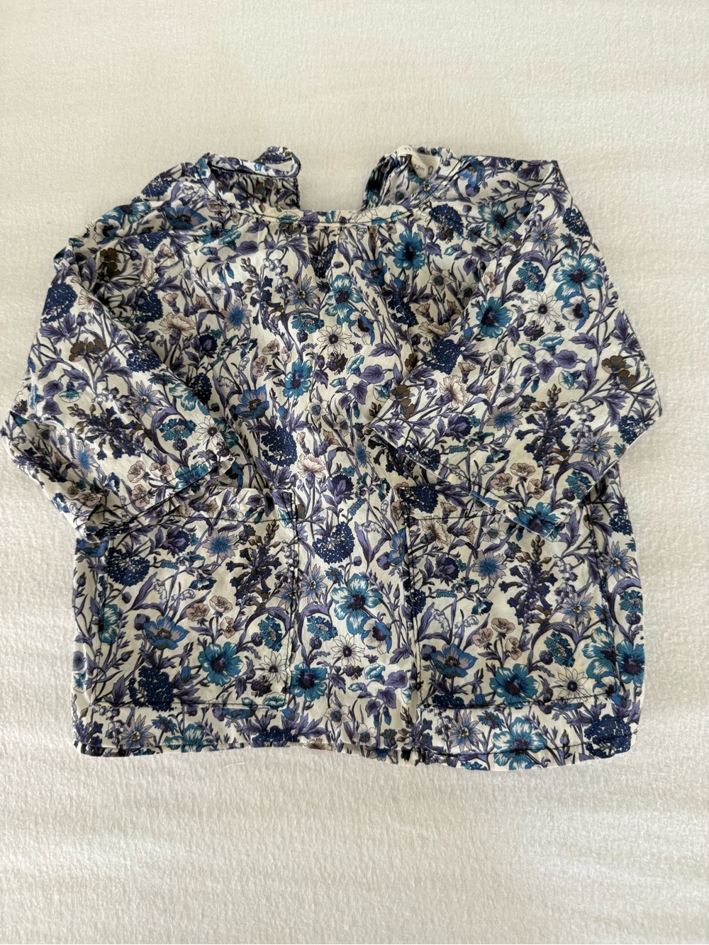 Girls Floral Long-Sleeve Top in Blue and White